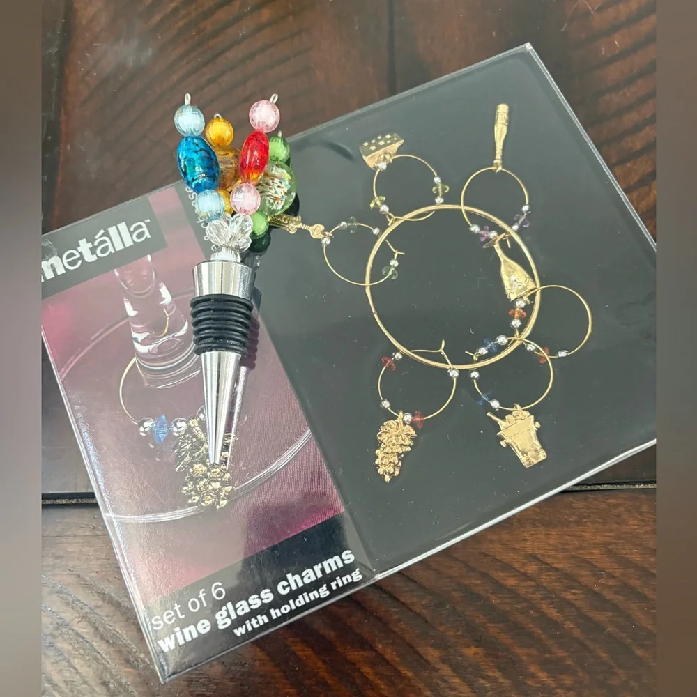 Metalla Wine Glass Charms Set & Beaded Stopper